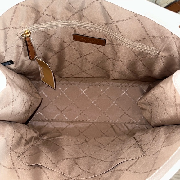 Michael Kors Mirella Medium Kors Logo handbag&wristlet NWT Authentic - Picture 11 of 14